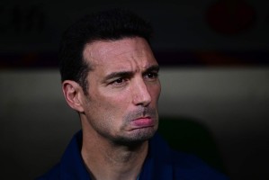 开云娱乐-TyC预测阿根廷首发：梅西领衔全主力出战，劳塔罗&amp;麦卡首发成疑