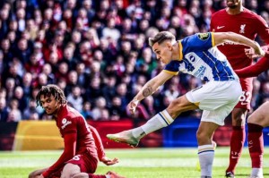 跪！难怪英格兰不要你！阿诺德已退化到是人就能过？