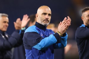 小吧译言家：蓝军锋线革新，距离争冠仅差一名顶级中锋？