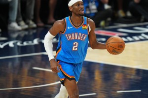 开云入口-NBA薪资发展历程：乔丹首破三千万年薪 SGA在2030-31赛季将收获七千五百万