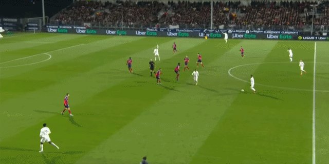 1649547200881072418.gif 巴黎.gif